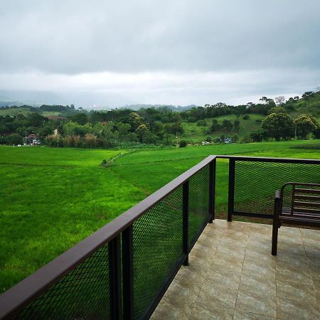 Krin Resort Khao Kho Exteriör bild